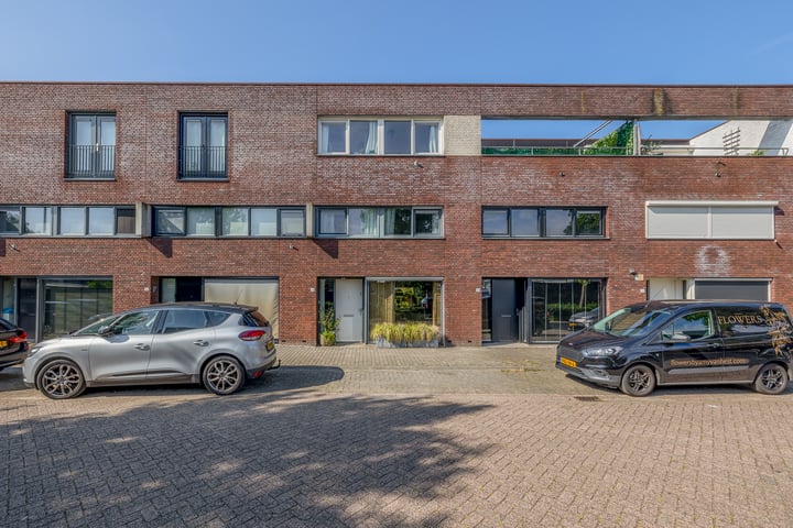 Bekijk foto 1 van Schalkhaarstraat 55