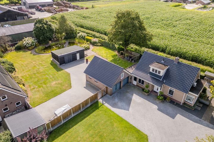 Photo 3 of Coevorderstraatweg 24