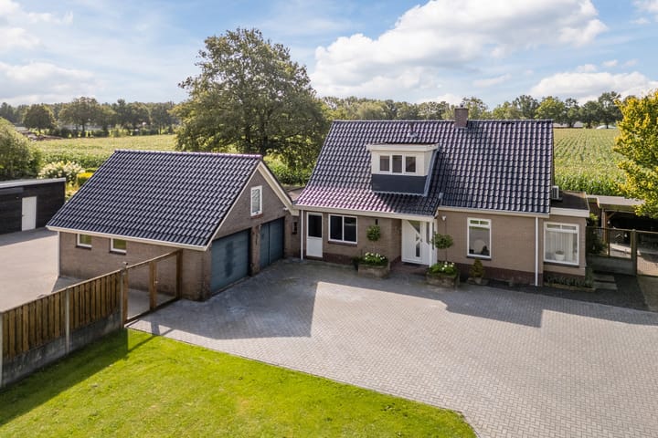 Photo 5 of Coevorderstraatweg 24