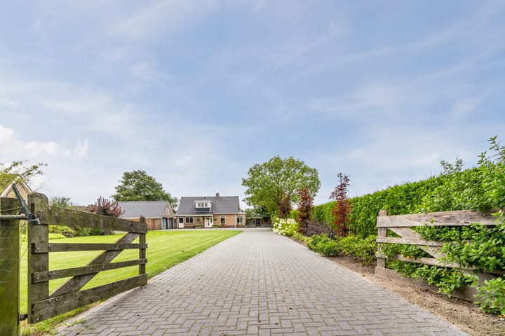 Photo 7 of Coevorderstraatweg 24