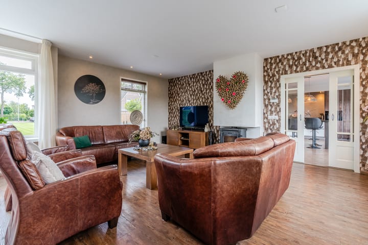 Photo 16 of Coevorderstraatweg 24