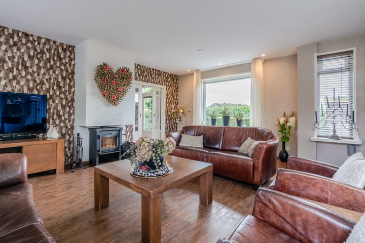 Photo 18 of Coevorderstraatweg 24