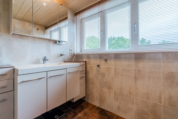 Photo 39 of Coevorderstraatweg 24