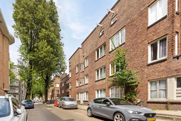 View photo 3 of Jan Lievensstraat 59