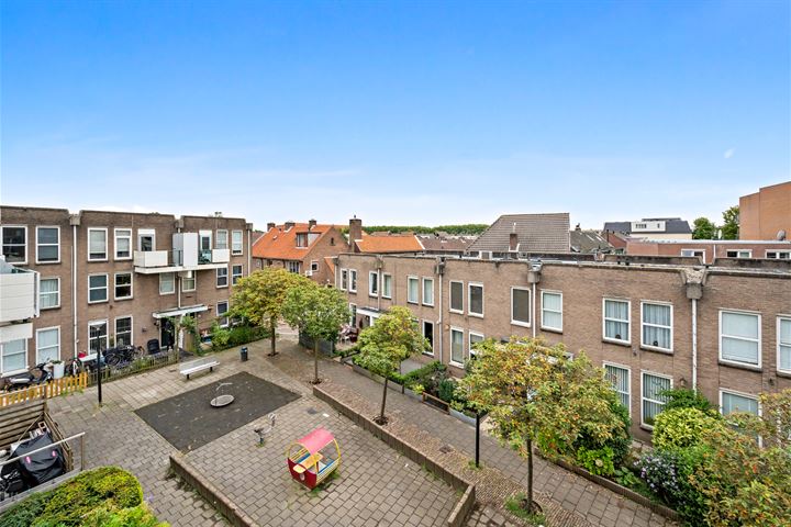 Bekijk foto 16 van Taanstraat 67