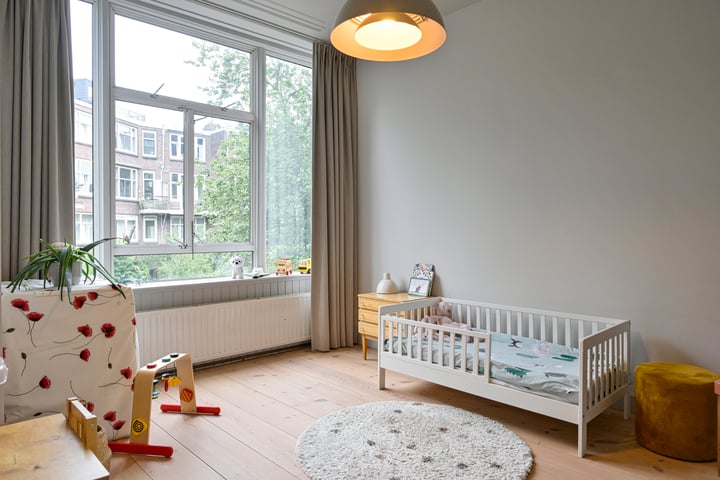 Bekijk foto 28 van Graaf Florisstraat 65-A