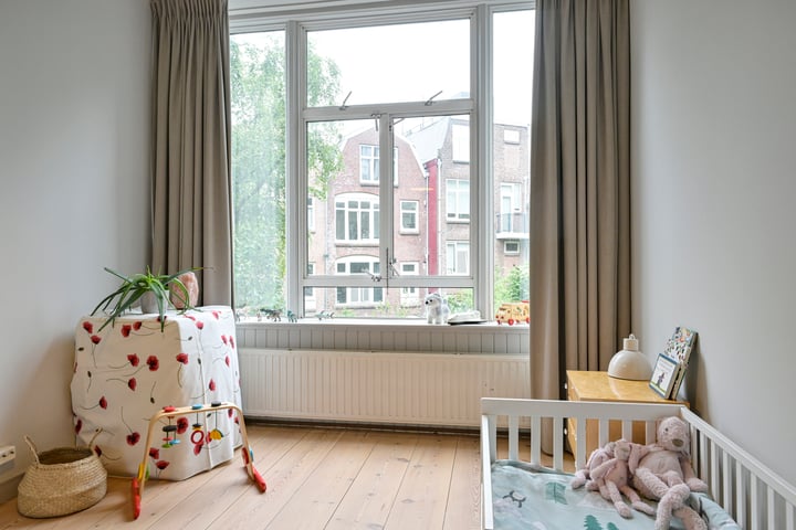 Bekijk foto 29 van Graaf Florisstraat 65-A