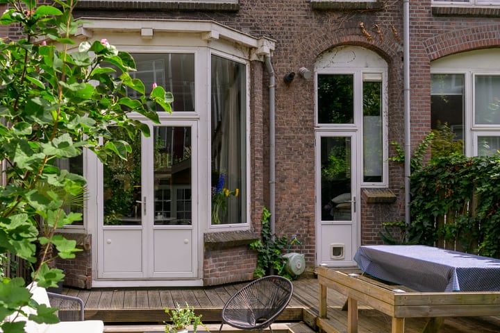 Bekijk foto 37 van Graaf Florisstraat 65-A