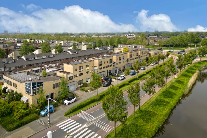 Bekijk foto 3 van West-Frieslandsingel 26