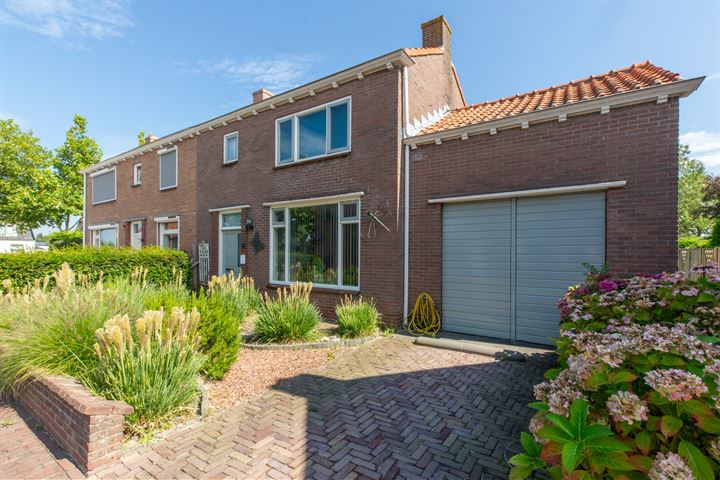 Bekijk foto 1 van Badhuisstraat 16