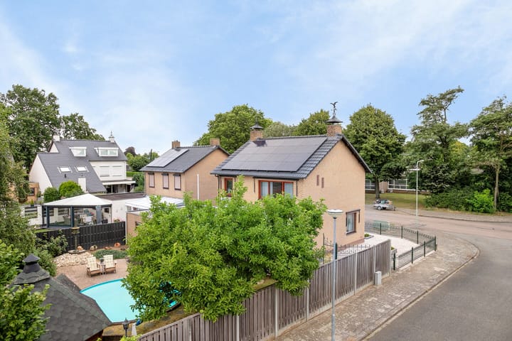 Foto 3 van Julianalaan 94