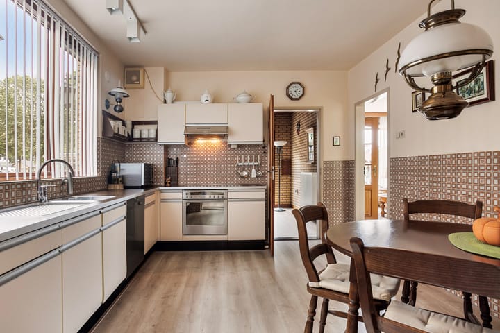 Foto 5 van Julianalaan 94