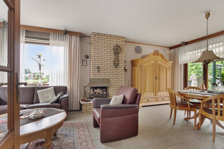 Foto 11 van Julianalaan 94