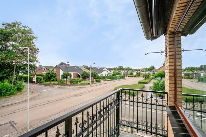 Foto 23 van Julianalaan 94