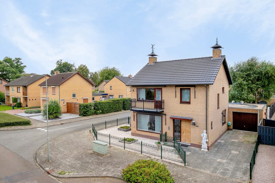 Foto 53 van Julianalaan 94