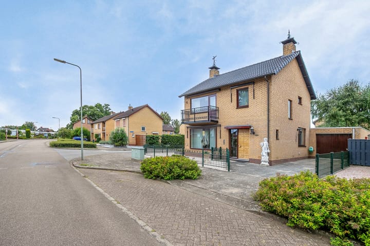 Foto 56 van Julianalaan 94