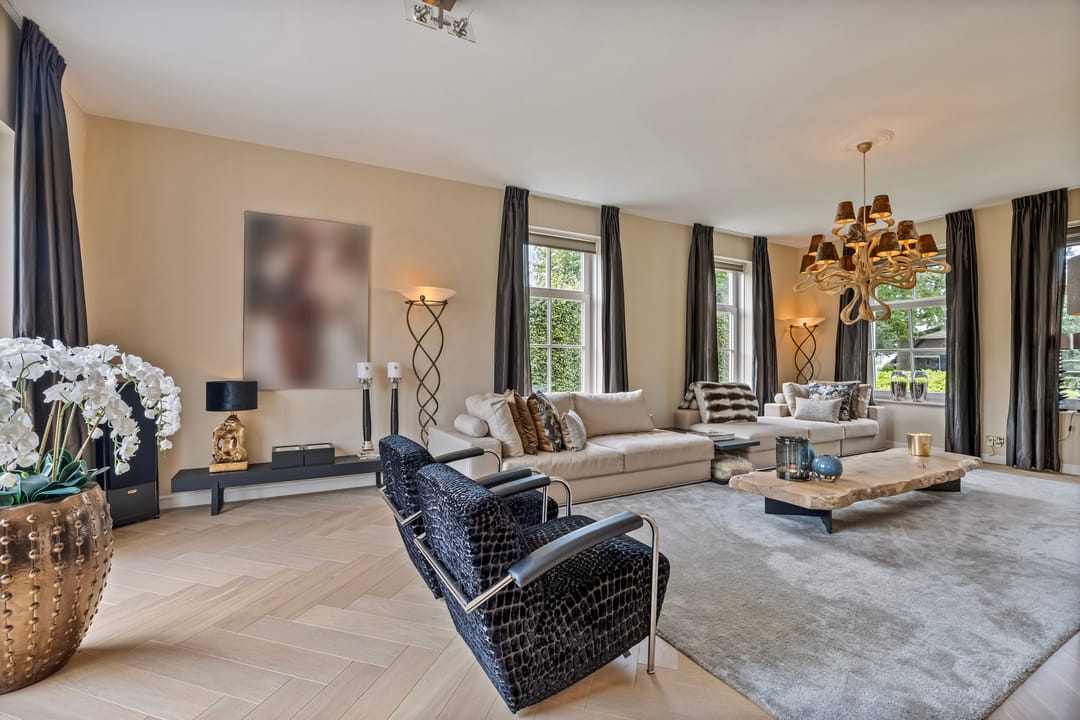 Foto 8 van Hoevenseweg 1-A