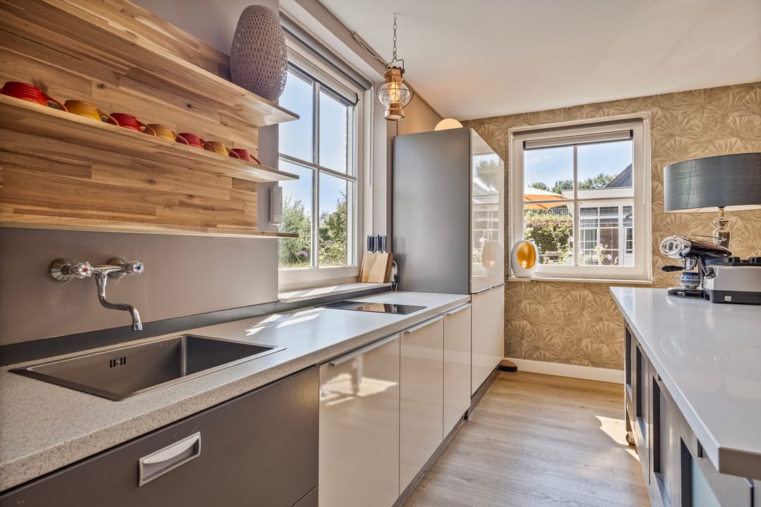 Foto 26 van Hoevenseweg 1-A