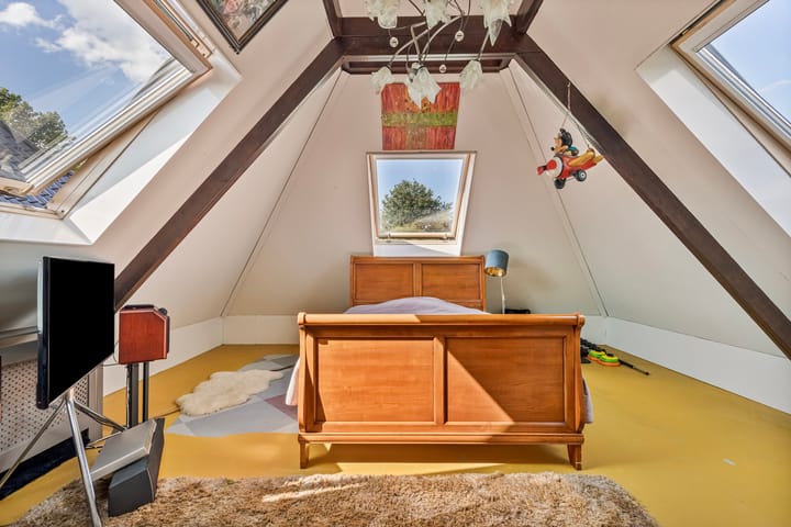 Photo 28 of Hoevenseweg 1-A