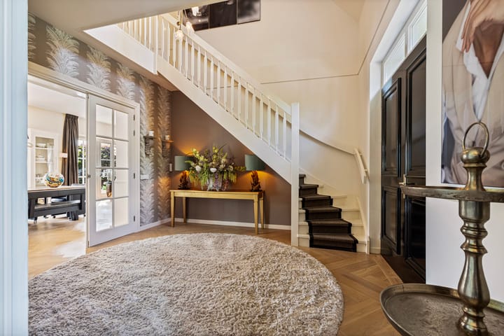 Photo 30 of Hoevenseweg 1-A