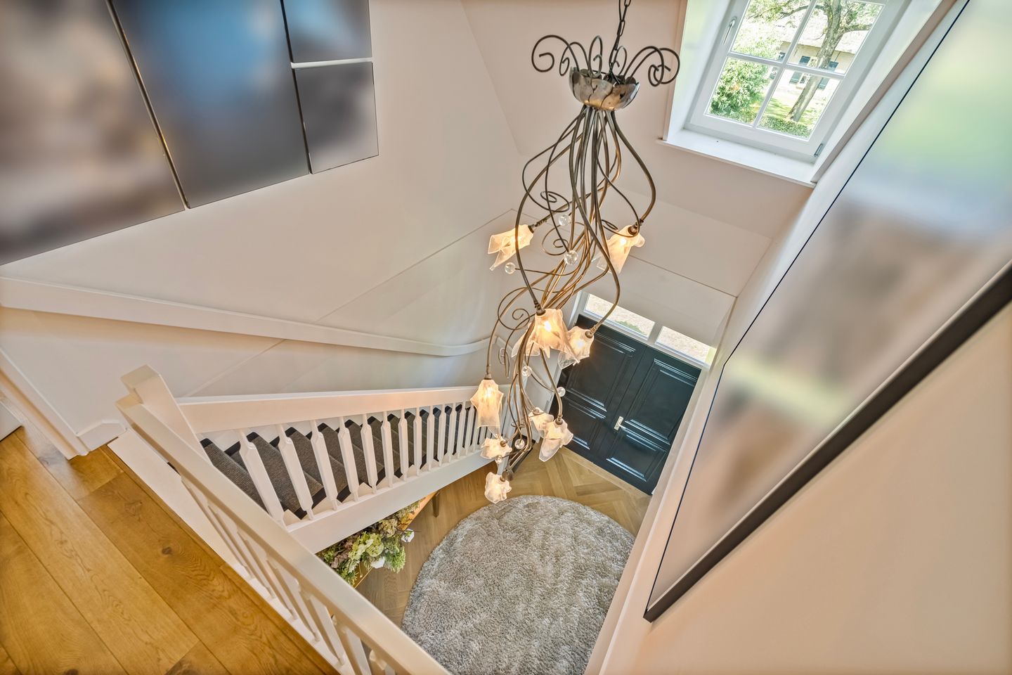 Foto 34 van Hoevenseweg 1-A