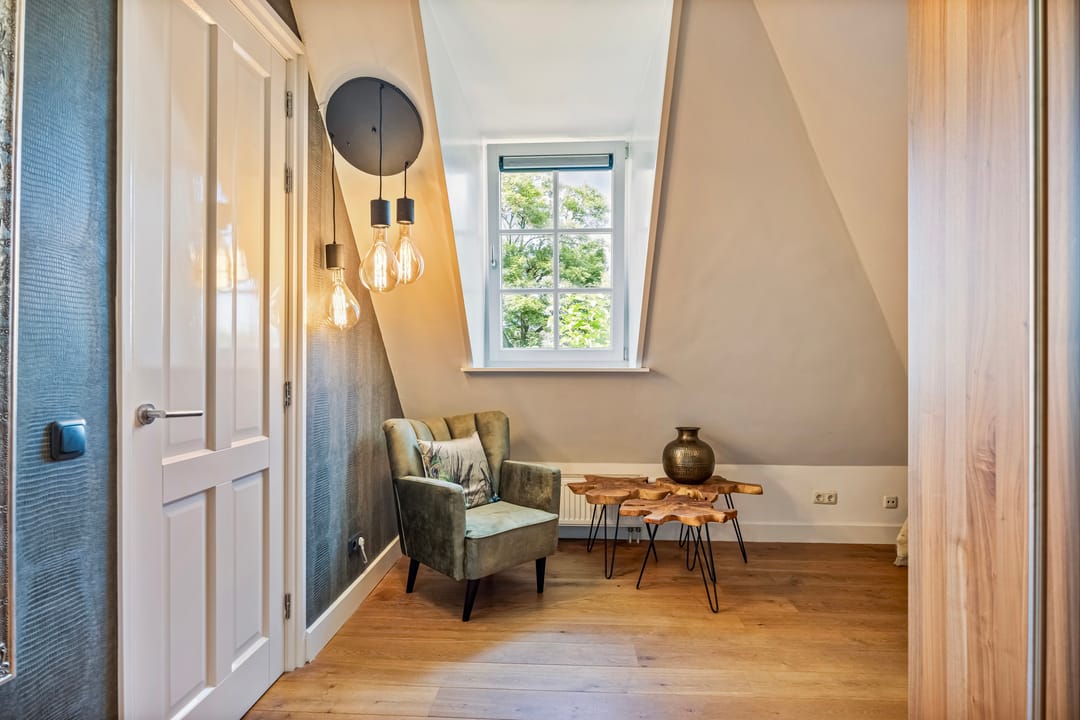 Foto 38 van Hoevenseweg 1-A