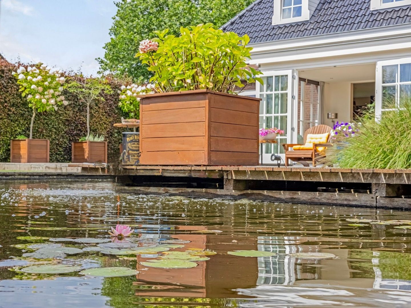 Foto 55 van Hoevenseweg 1-A