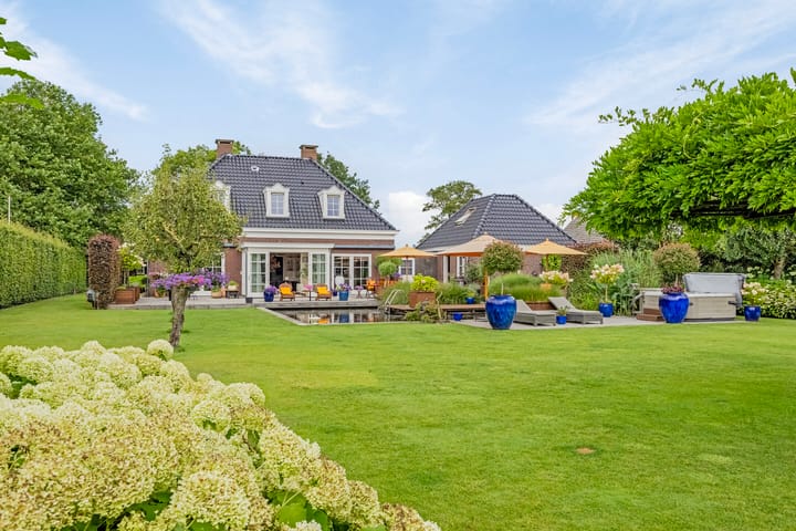 Photo 56 of Hoevenseweg 1-A