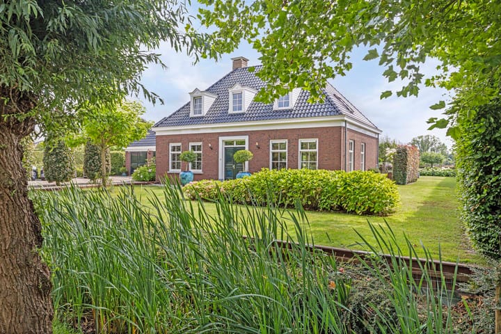 Photo 64 of Hoevenseweg 1-A