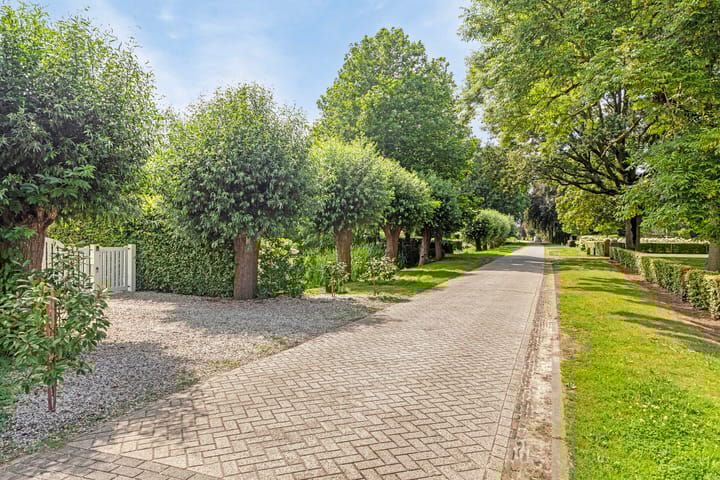 Photo 68 of Hoevenseweg 1-A