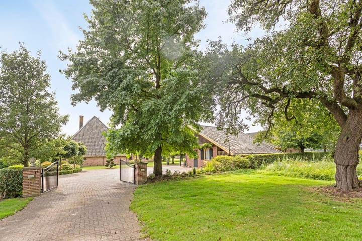 Foto 10 van Rossweg 4