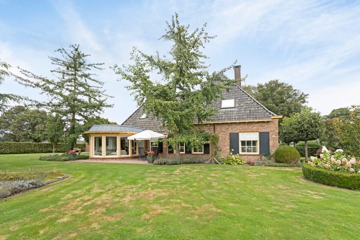 Foto 15 van Rossweg 4