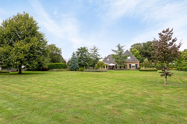 Foto 16 van Rossweg 4