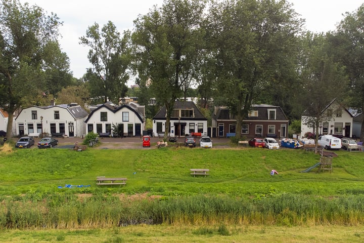 View photo 28 of Schellingwouderdijk 107