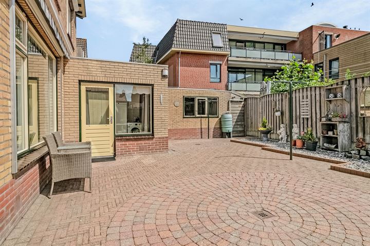 Bekijk foto 43 van Groene Kruisstraat 29