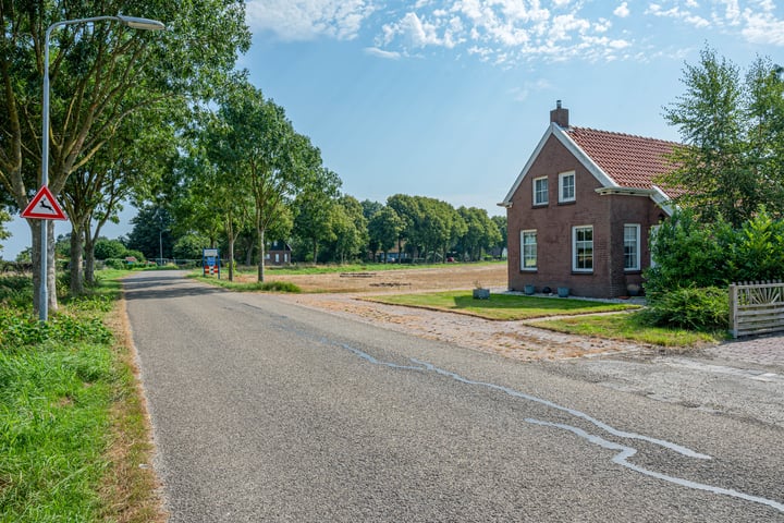 Bekijk foto 5 van Weg Finsterwolderhamrik 1