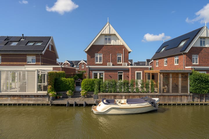 Photo 1 of Sint Bartholomeusstraat 8