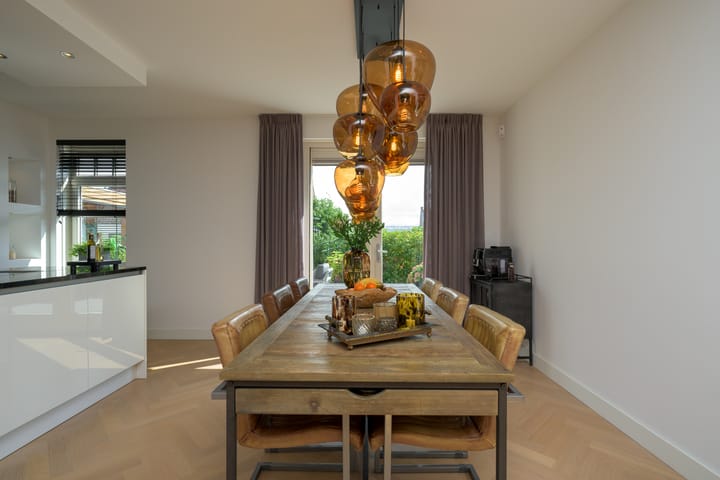 Photo 10 of Sint Bartholomeusstraat 8