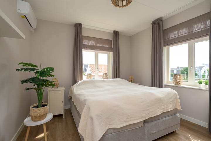 Photo 32 of Sint Bartholomeusstraat 8