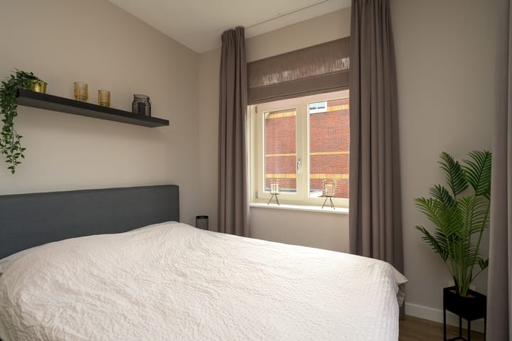 Photo 39 of Sint Bartholomeusstraat 8