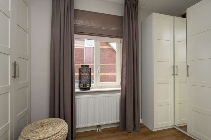 Photo 40 of Sint Bartholomeusstraat 8