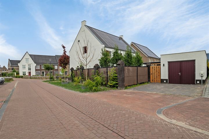 View photo 47 of Leemsbroek 23