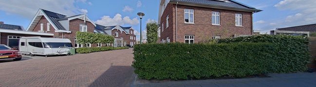 Bekijk 360° foto van Voortuin van Sint Bartholomeusstraat 8