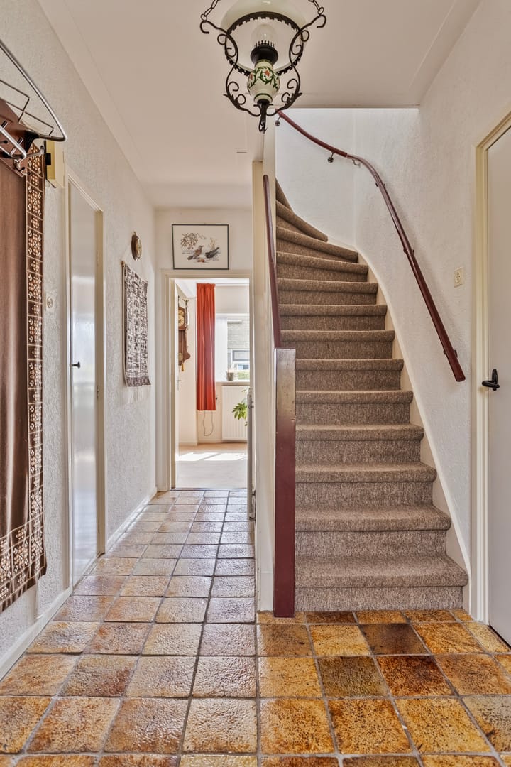 Photo 12 of Van Akenwei 13