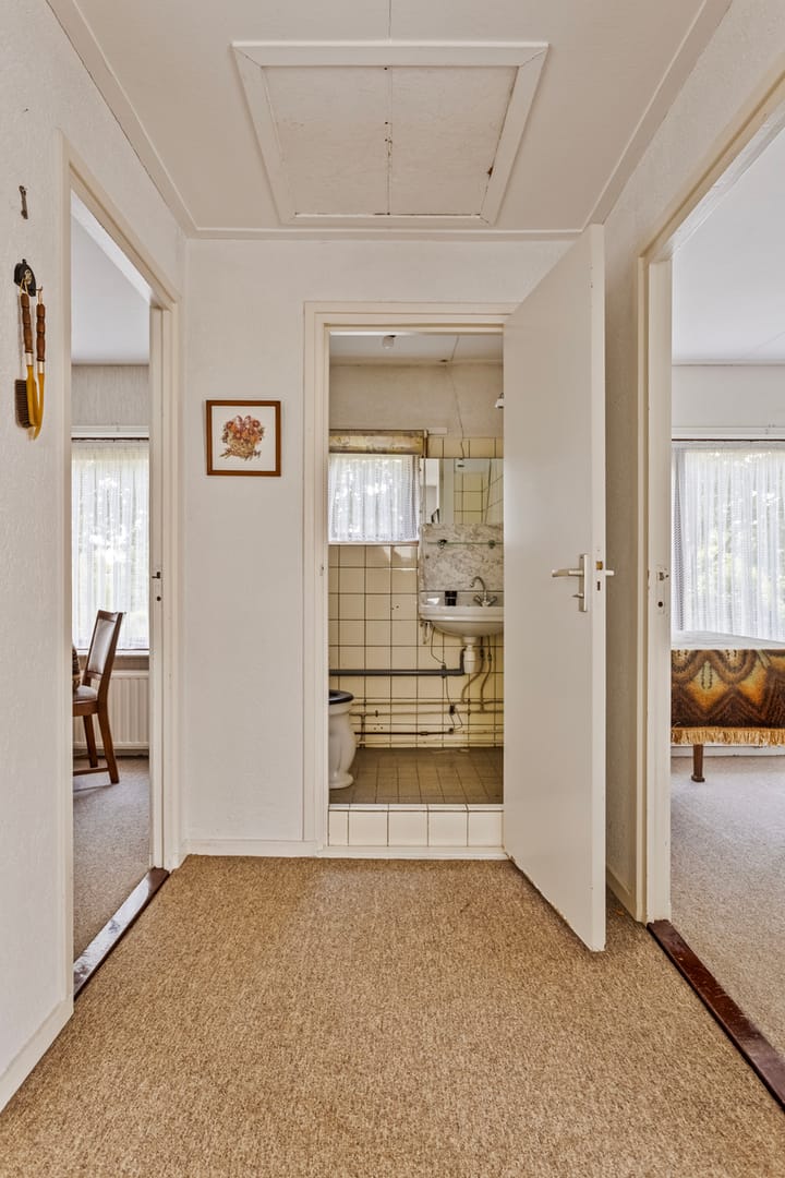 Photo 28 of Van Akenwei 13