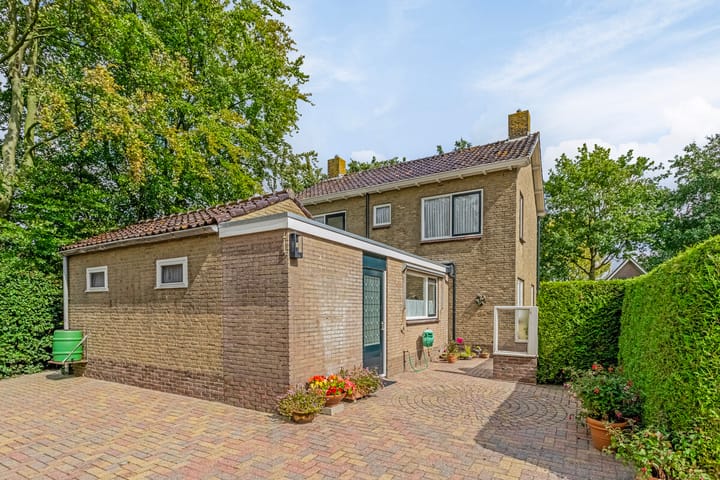 Photo 29 of Van Akenwei 13