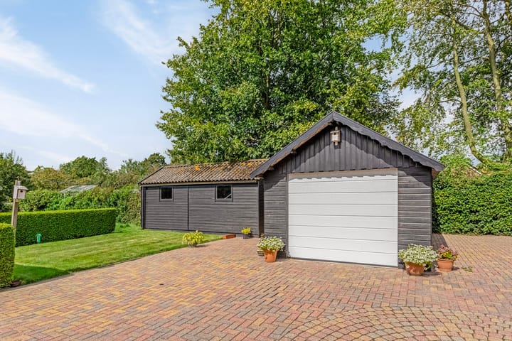 Photo 34 of Van Akenwei 13