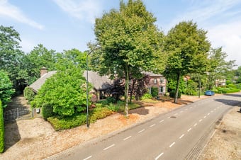 Hoenderloseweg 42 tertiary image