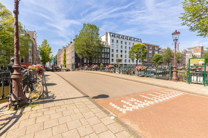 View photo 55 of Jacob van Lennepstraat 27-H