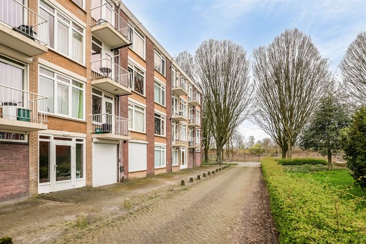 Bekijk foto 31 van Wilhelminakanaal Noord 242